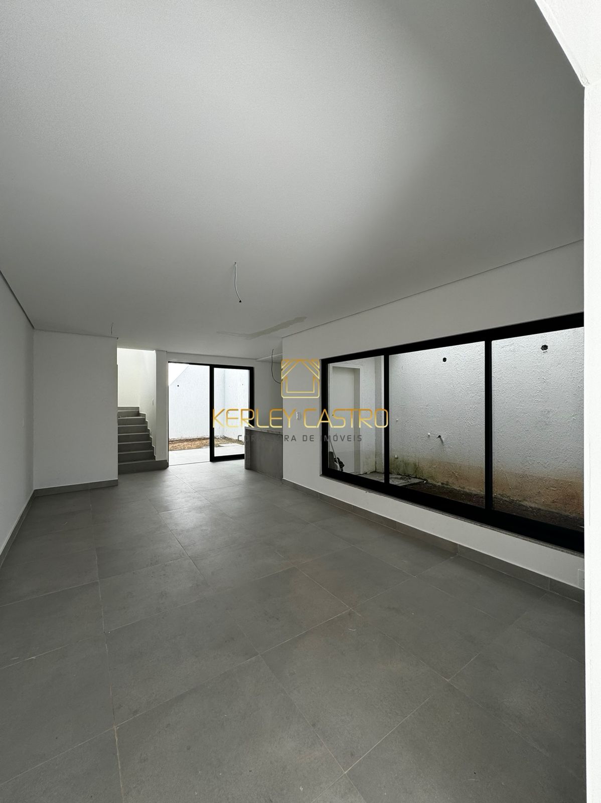 VENDO CASA DUPLEX-MATA GRANDE 